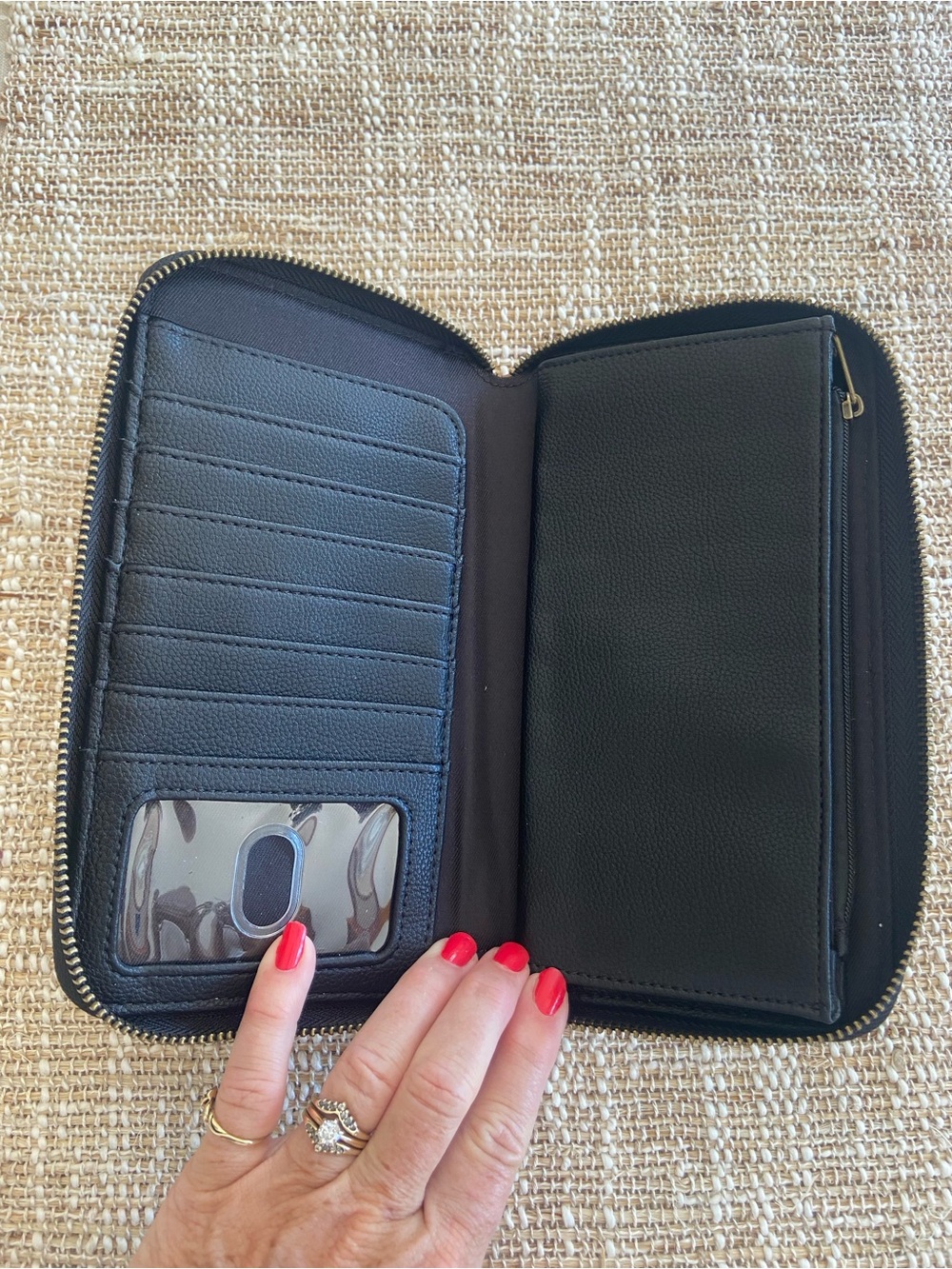 Thirty-one bundle - All about the Benjamin wallet and matching tapered pouch - Picture 6 of 12